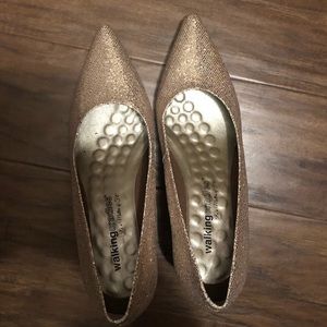 Size 8 Walking Cradles glitter pumps